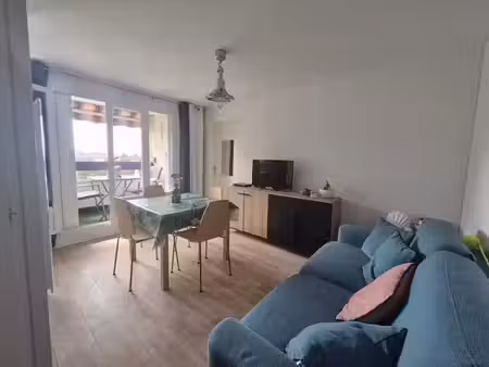 location meublée appartement 2 pièces 24.61 m² à villers-sur-mer (14640)  600 €