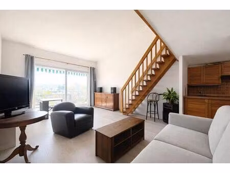 2 pieces duplex en centre ville