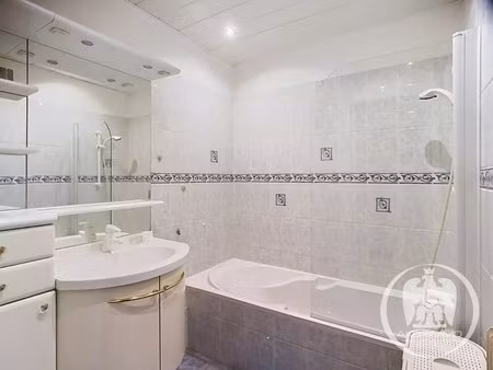 bel appartement meublé 2 chambres à saint roch  nice