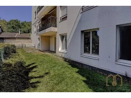 appartement t4 89 33m² rez-de-jardin privé 49m² + garage doub