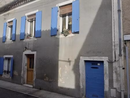 cahors centre . maison t4 avec terrasse + appartement t2 au rez de chaussée