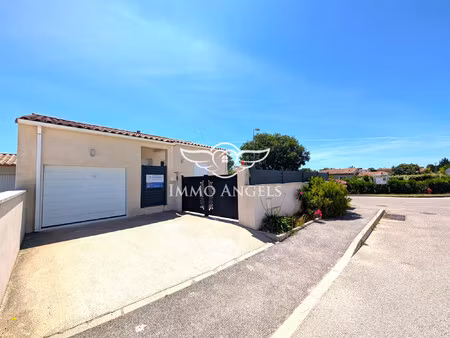 villa t3 de 90 m² avec jardin arboré proche d'uzès