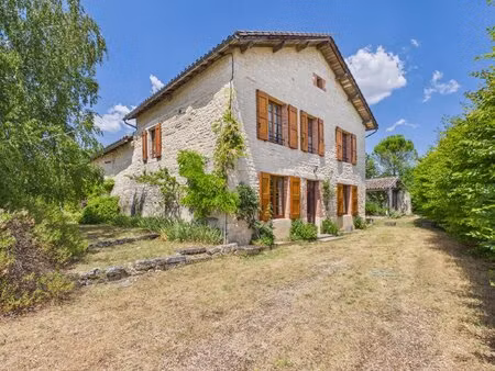 deux maisons en une – une propriété de caractère près de cordes-sur-ciel