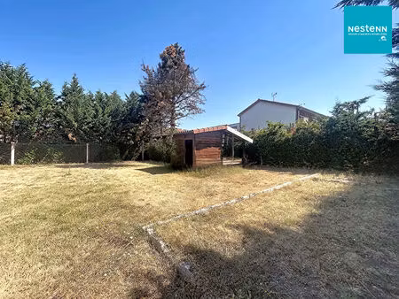 saint-just-saint-rambert (42170) : terrain plat de 270 m2 !!! sans vis à vis !