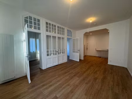 location appartement 3 pièces 64 m² à fouras (17450)  801 €