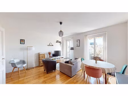 vente appartement 3 pièces  70.03m²  saint