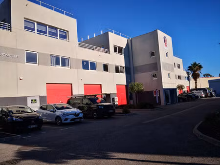 la farlède  bureau 246 m2 - 9 parkings