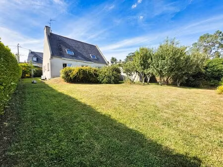 plougonvelin - maison- 131.77m²