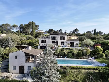 villa d'exception avec vue panoramique – domaine recherché de