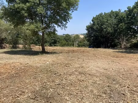 proche albi terrain constructible 924 m²