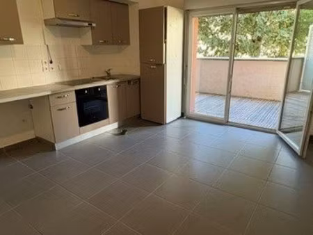 t2 rue de la chapelle 69390 vernaison