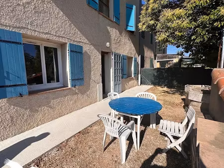 location appartement 2 pièces 43 m² à aubagne (13400)  805 €
