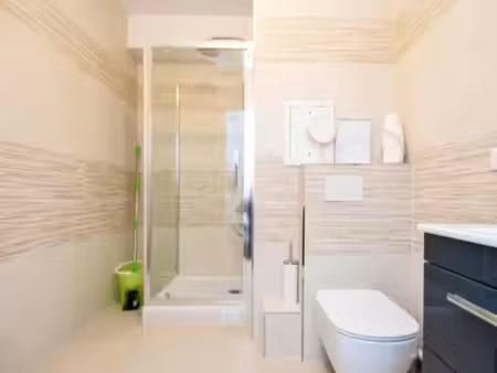 location meublée appartement 1 pièce 21 m² à rueil-malmaison (92500)  1 040 €