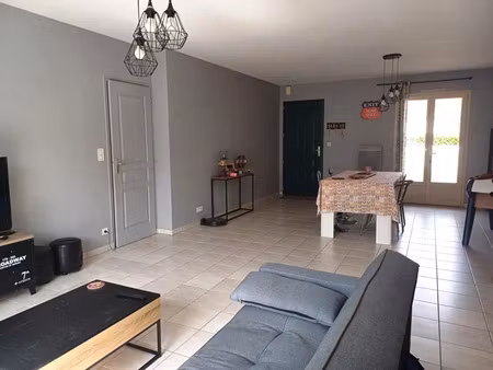 vente maison 4 pièces 104 m² vouillé (79230)