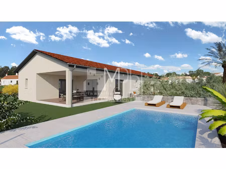 terrain à bâtir viabilisé de 692 m² - bourg-en-bresse