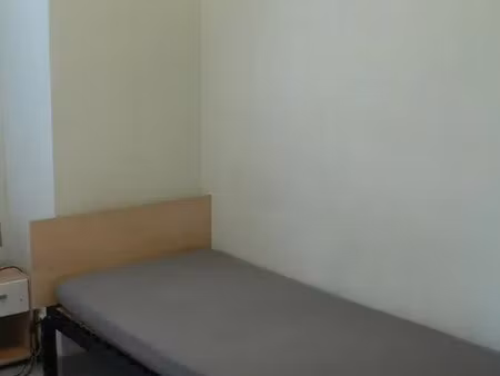 location appartement 1 pièce 12 m² à versailles (78000)