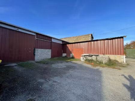 location local industriel 15 m² à saint-germain-de-la-grange (78640)