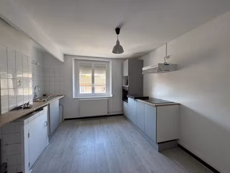 location appartement 2 pièces 73 m² à mazamet (81200)
