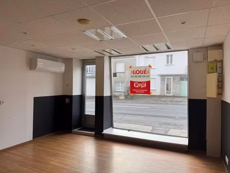 location commerce 40 m² à pont-de-larn (81660)