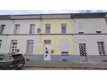 maison à rafraichir + jardin