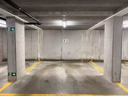 garage à louer à herk-de-stad € 100 (fb7xm) - anita vandevoort | zimmo