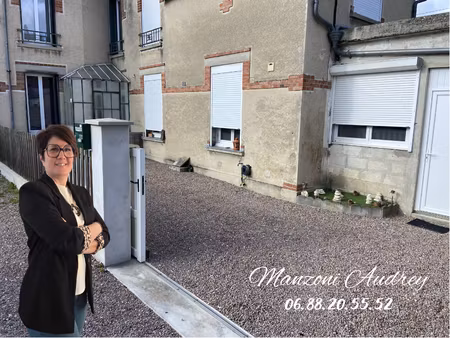 maison sainte savine 3 pièce(s)