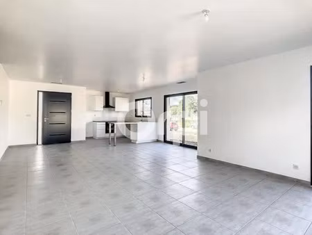 location maison 4 pièces 118.75 m² à boulazac isle manoire (24750)  1 195 €