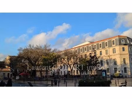 appartement t4 de 79m2 - 3 chambres - parking