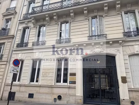 location locaux professionnels 50 m² à paris 16ème (75016)  42 000 €