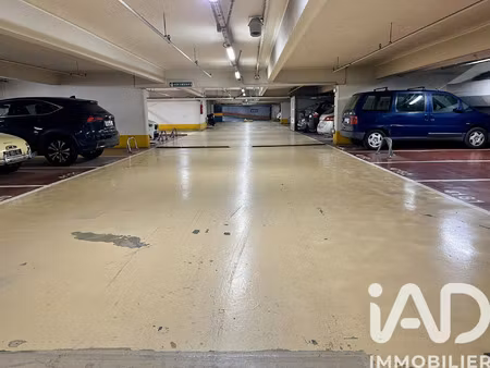 vente garage 12 m² paris 13 (75013)