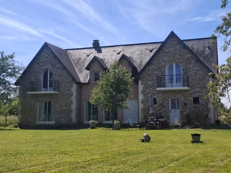 vente maison 5 pièces 215000 m² forges-les-eaux (76440)