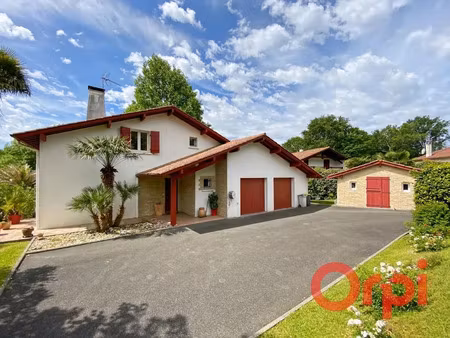 location maison 4 pièces 129 m² à jatxou (64480)  1 700 €