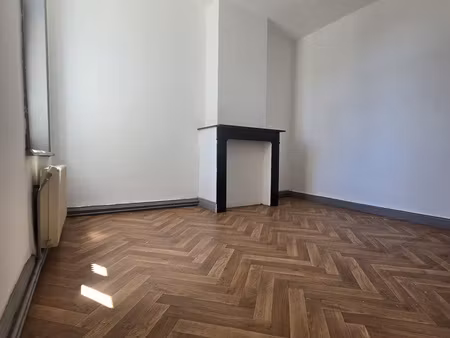 maison  4 pièce(s)  2 chambre(s)  86 m²