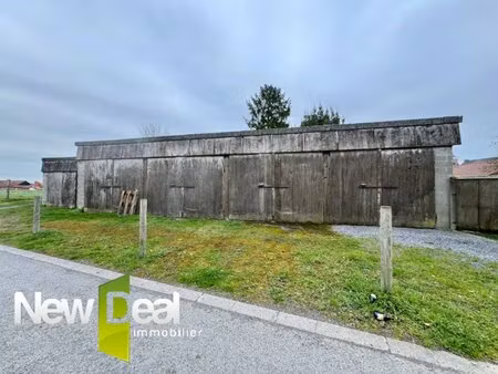 en vente garage-parking 150 m² – 70 000 € |landas