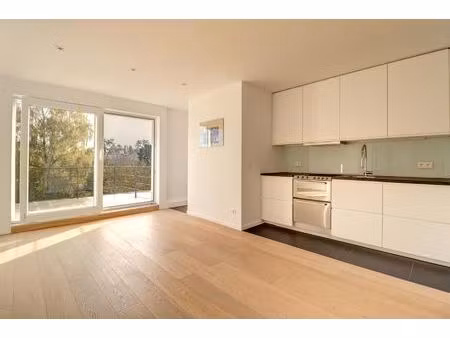 penthouse à louer à avenue reine astrid 394 kraainem (vbe41580)