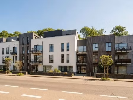 appartement à louer avec terrasse et jardin   jambes (vbe41583)