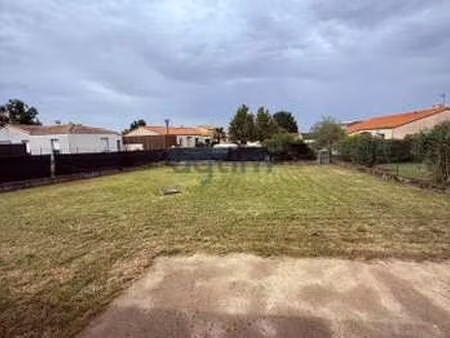 location maison à montaigu (85600) : à louer / 87m² montaigu
