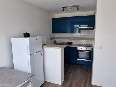 appartement t3 begles - 47 m2 - 1140 euros ttc