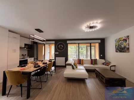 appartement t5 duplex / neuf / loggia / 3 places de parking