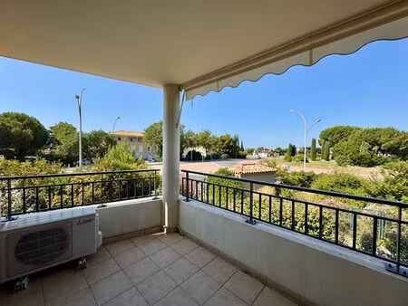 lambesc : superbe appartement t3 de 63 m² avec terrasse - résidence sécurisée