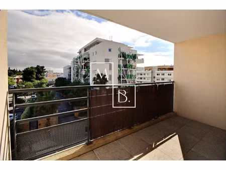 a louer montpellier/croix d'argent t2 39m2 terrasse + parkin