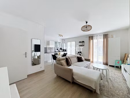 appartement 3 pièces meublé avec jardins - tigery - 63.77 m2
