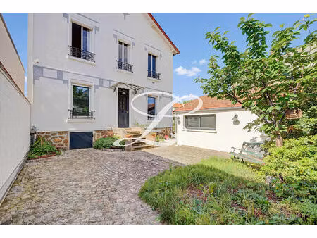 maison le mesnil le roi 6 pièce(s) 138 78 m2 (173m² utile)