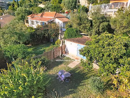 maison à vendre à toulon - 5 pièces avec jardin