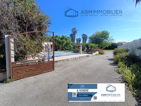 villa t5 piscine terrain 2200m2