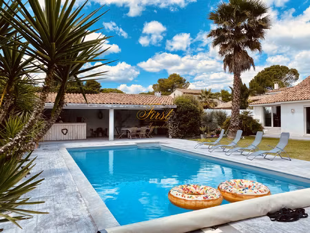 au calme sans vis à vis  villa de plain pied 168m2 sur une p