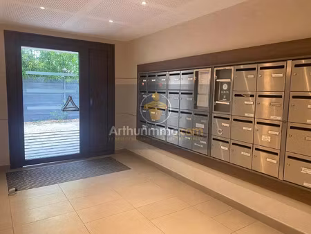 location appartement 1 pièces 27 m2 à brie-comte-robert