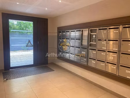 location appartement 1 pièces 27 m2 à brie-comte-robert