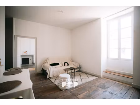 appartement t2 avec tour à saint astier