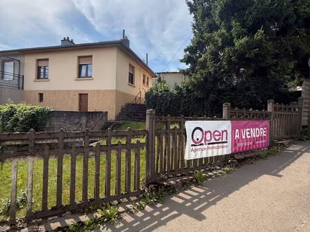 nilvange - maison mitoyenne d'un cote de plain pied sur 4.67